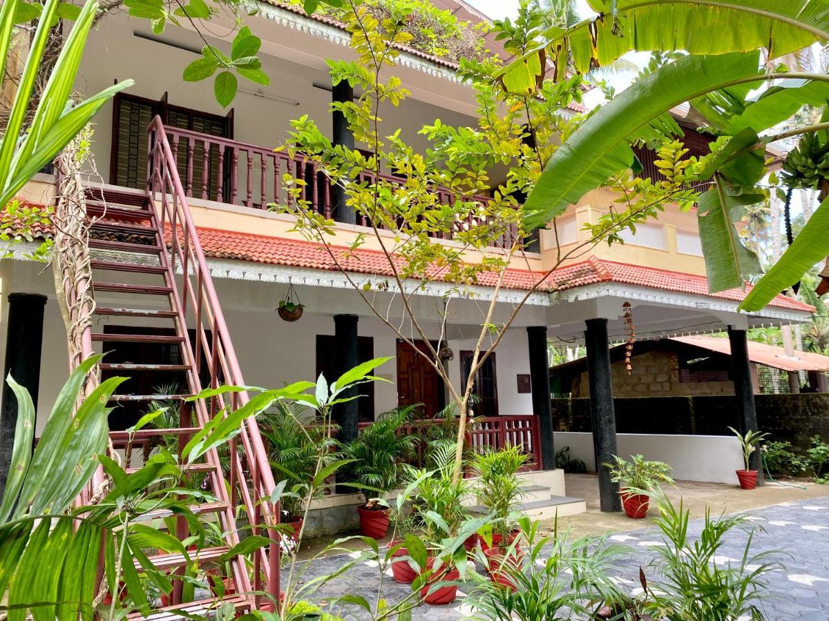 Tattwamasi Ayuryoga With Breakfast And Yoga Hotel Varkala Luaran gambar